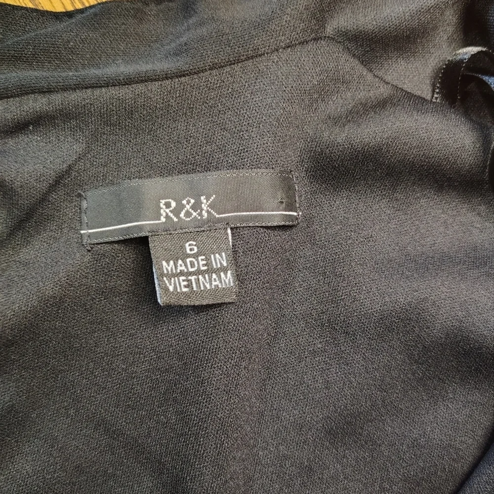 R&K maxi dress floral chiffon a-line size 6, black elegant, stretch. - Picture 8 of 16